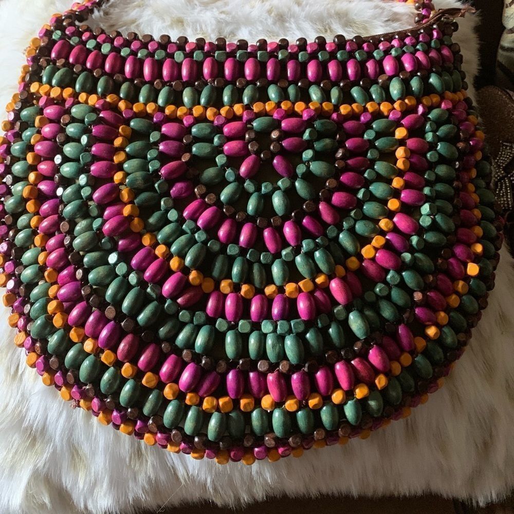 Made in Brazil!!! Hand beaded purse.